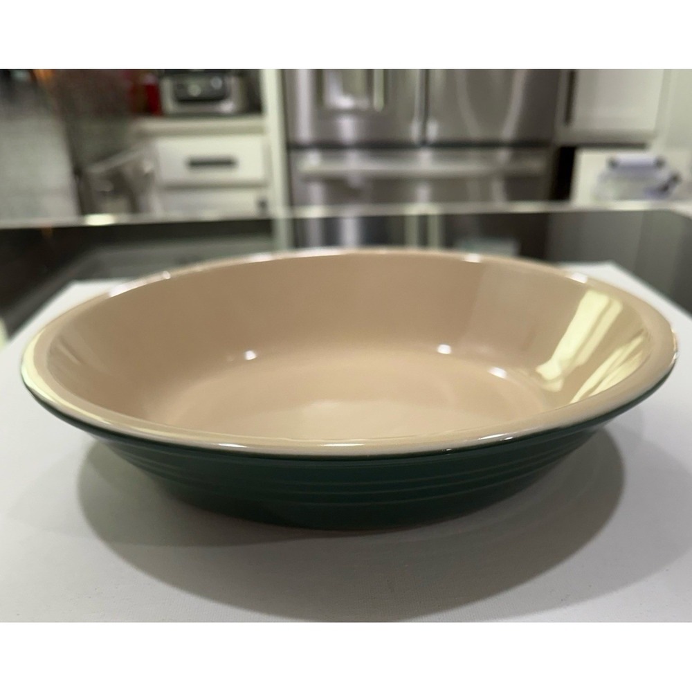 Le Creuset Green Round Deep Stoneware Pie Dish Quiche Baking‎ Dish 9" x 2"